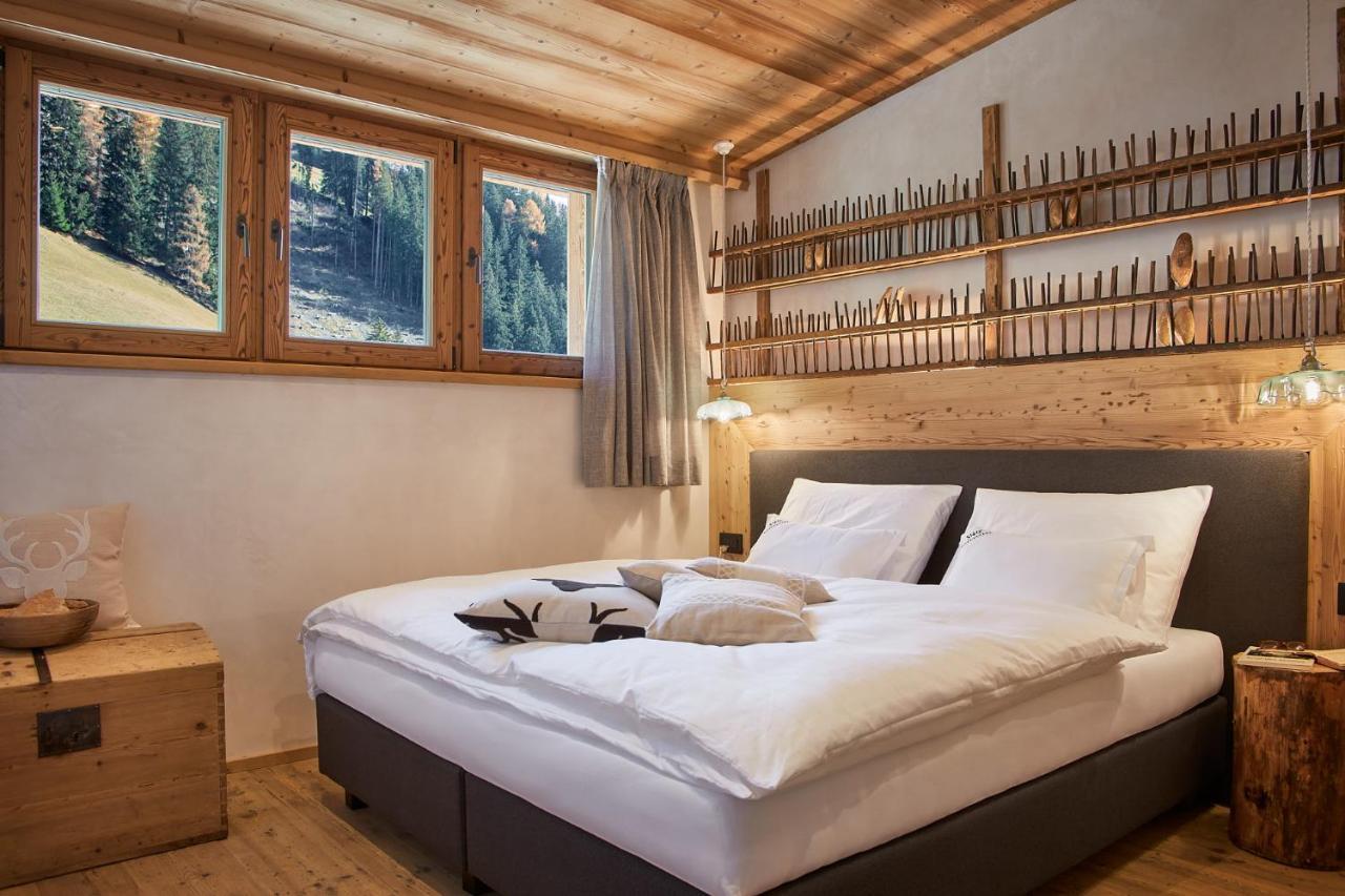Sotciastel Antico Chalet Badia  Eksteriør billede