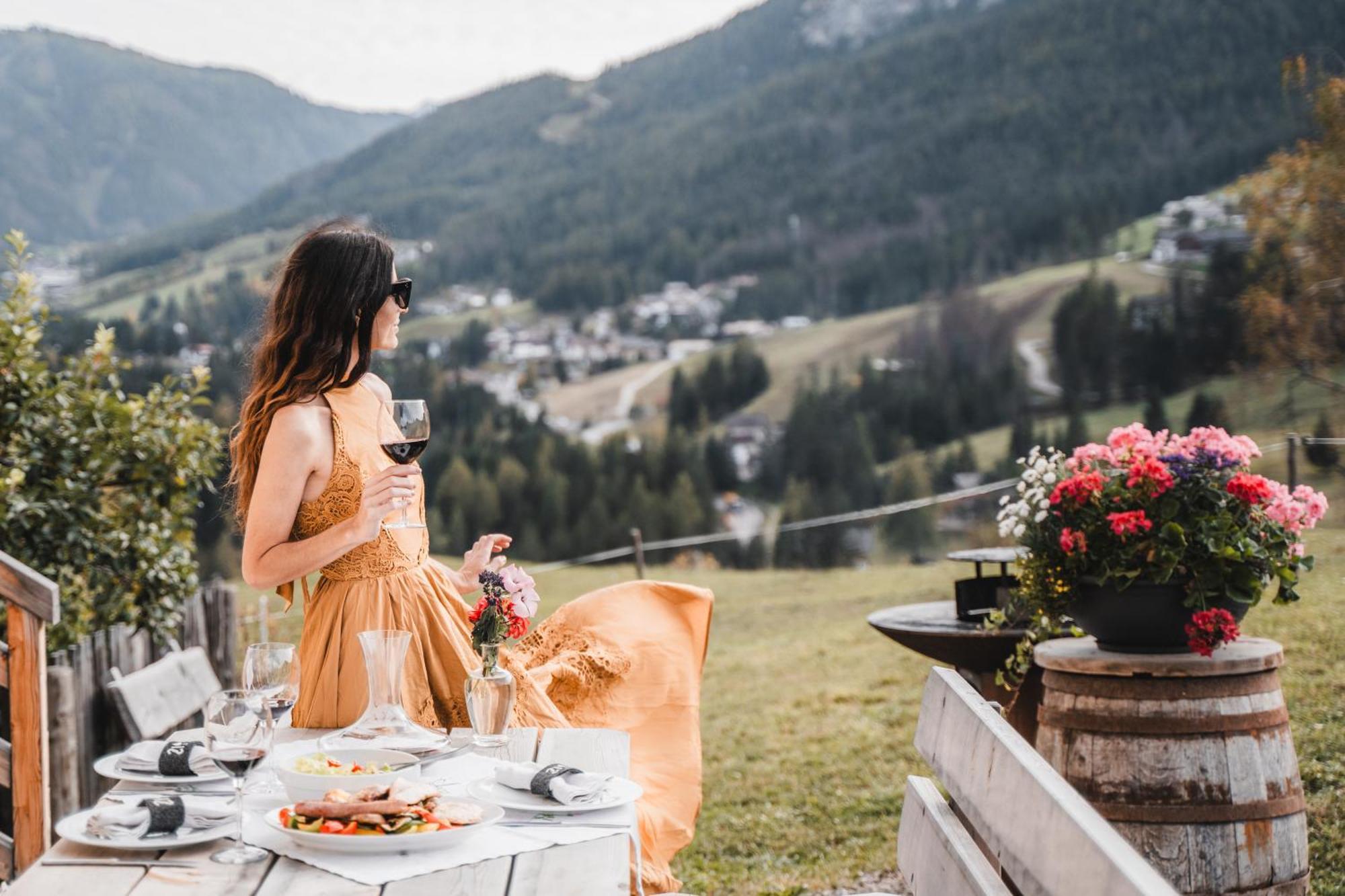 Sotciastel Antico Chalet Badia  Eksteriør billede